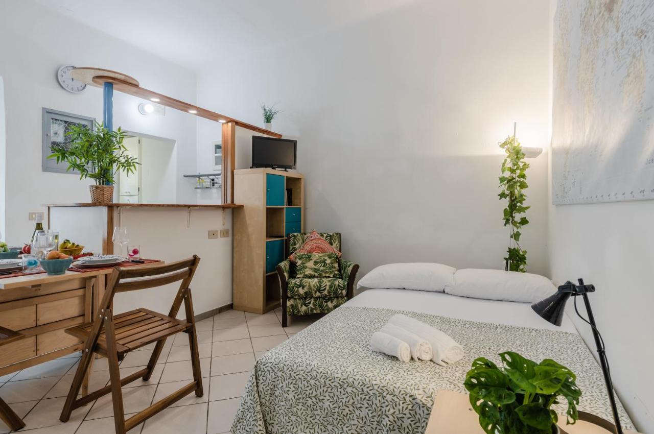 Tuttomondo Central Flat With Private Courtyard Pisa Exterior photo